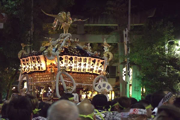 鳥越神社 鳥越祭り 6月 台東区